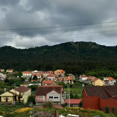 Semesterbostad O Lar De Menduina Pontevedra